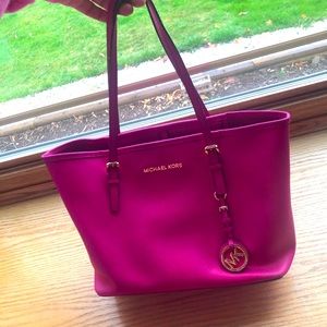 Small Michael Kors purse